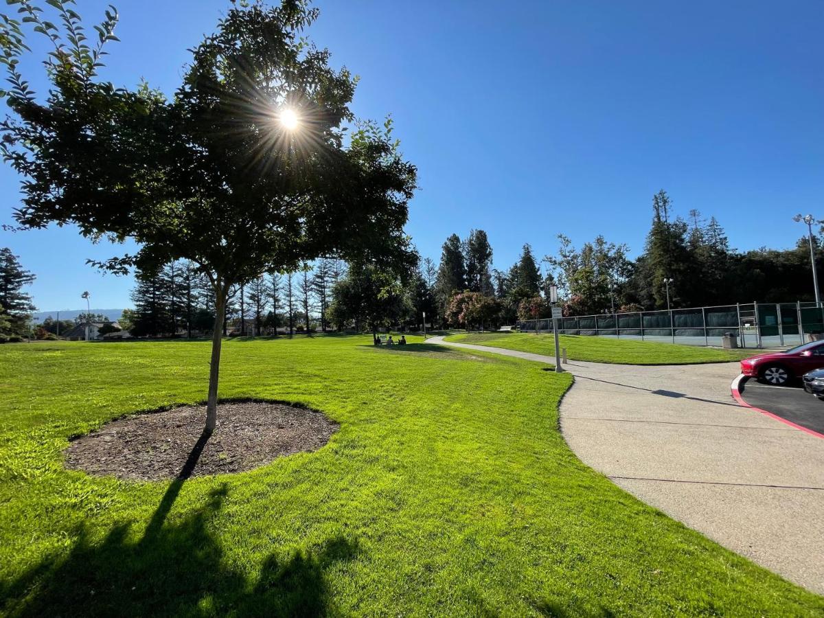 2Br Apt With Brand New Super Quite Ac, Washer, Dryer, Free Ev Station, Free Parking In Cupertino Σανιβέιλ Εξωτερικό φωτογραφία
