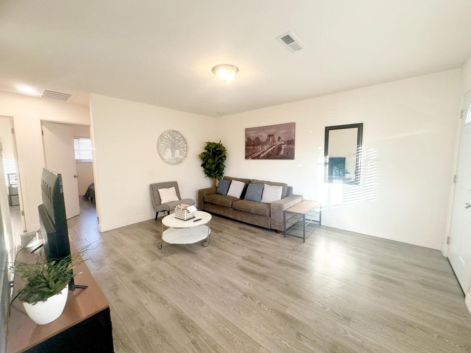 2Br Apt With Brand New Super Quite Ac, Washer, Dryer, Free Ev Station, Free Parking In Cupertino Σανιβέιλ Εξωτερικό φωτογραφία