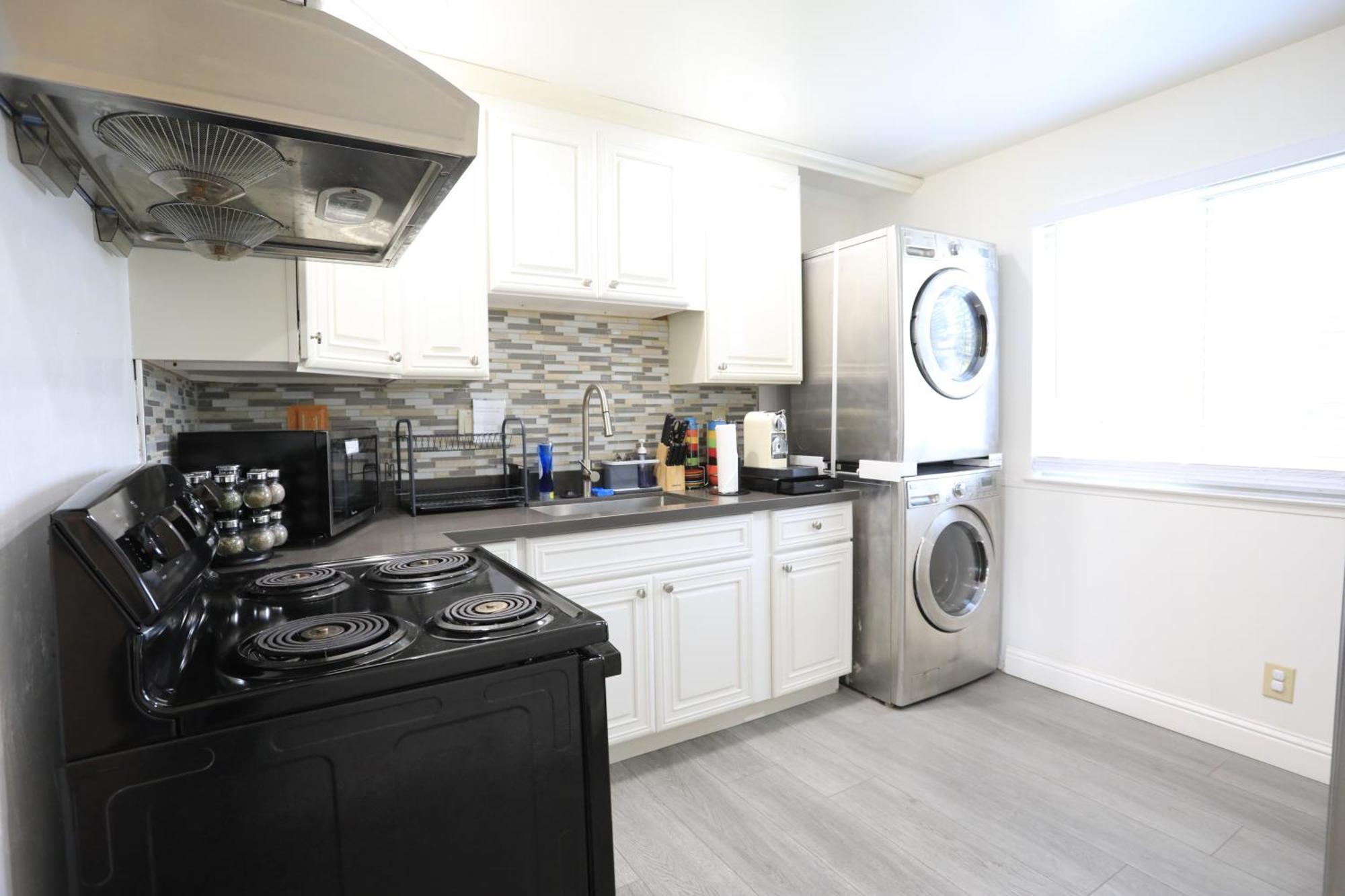 2Br Apt With Brand New Super Quite Ac, Washer, Dryer, Free Ev Station, Free Parking In Cupertino Σανιβέιλ Εξωτερικό φωτογραφία