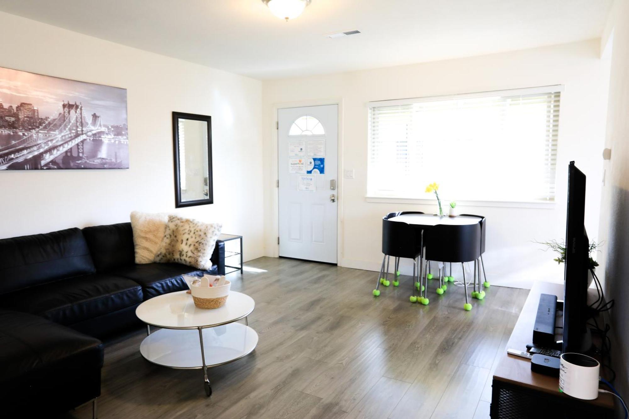 2Br Apt With Brand New Super Quite Ac, Washer, Dryer, Free Ev Station, Free Parking In Cupertino Σανιβέιλ Εξωτερικό φωτογραφία