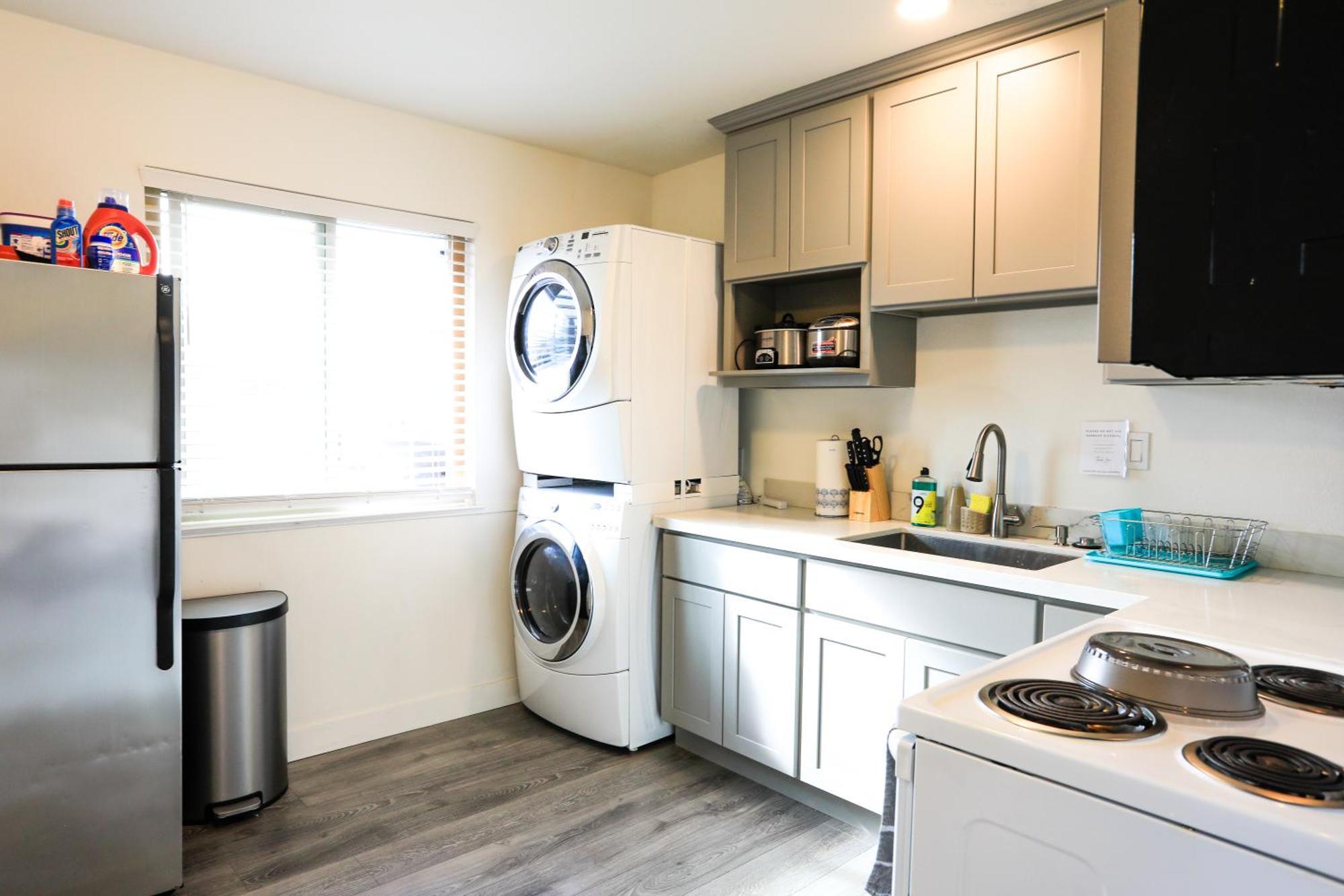 2Br Apt With Brand New Super Quite Ac, Washer, Dryer, Free Ev Station, Free Parking In Cupertino Σανιβέιλ Εξωτερικό φωτογραφία