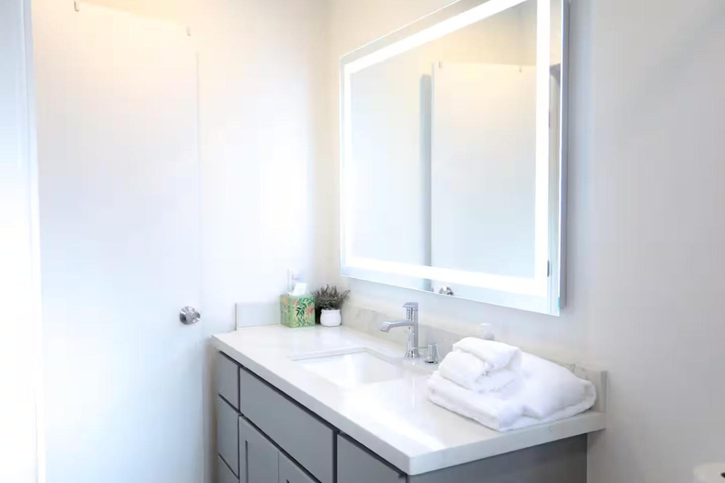2Br Apt With Brand New Super Quite Ac, Washer, Dryer, Free Ev Station, Free Parking In Cupertino Σανιβέιλ Εξωτερικό φωτογραφία